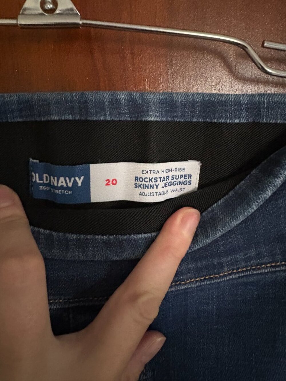 Old Navy Distressed Pull-On Rockstar Jeans, Size 20 - Picture 4 of 4